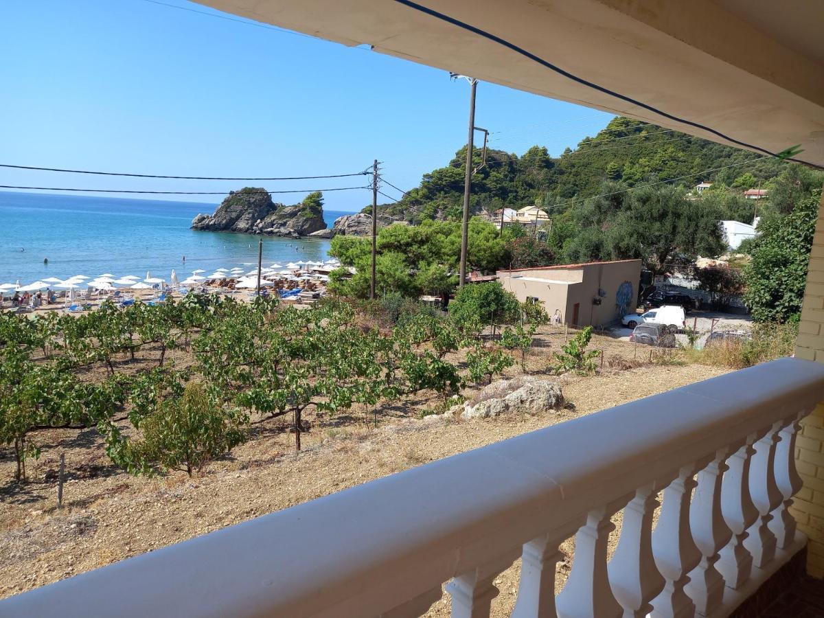 Tolis Aparts Πέλεκας Εξωτερικό φωτογραφία
